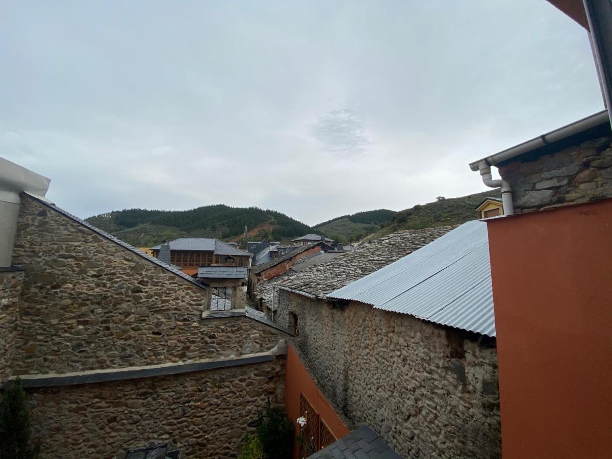 Hostal Casa San Nicolas Molinaseca Exterior photo